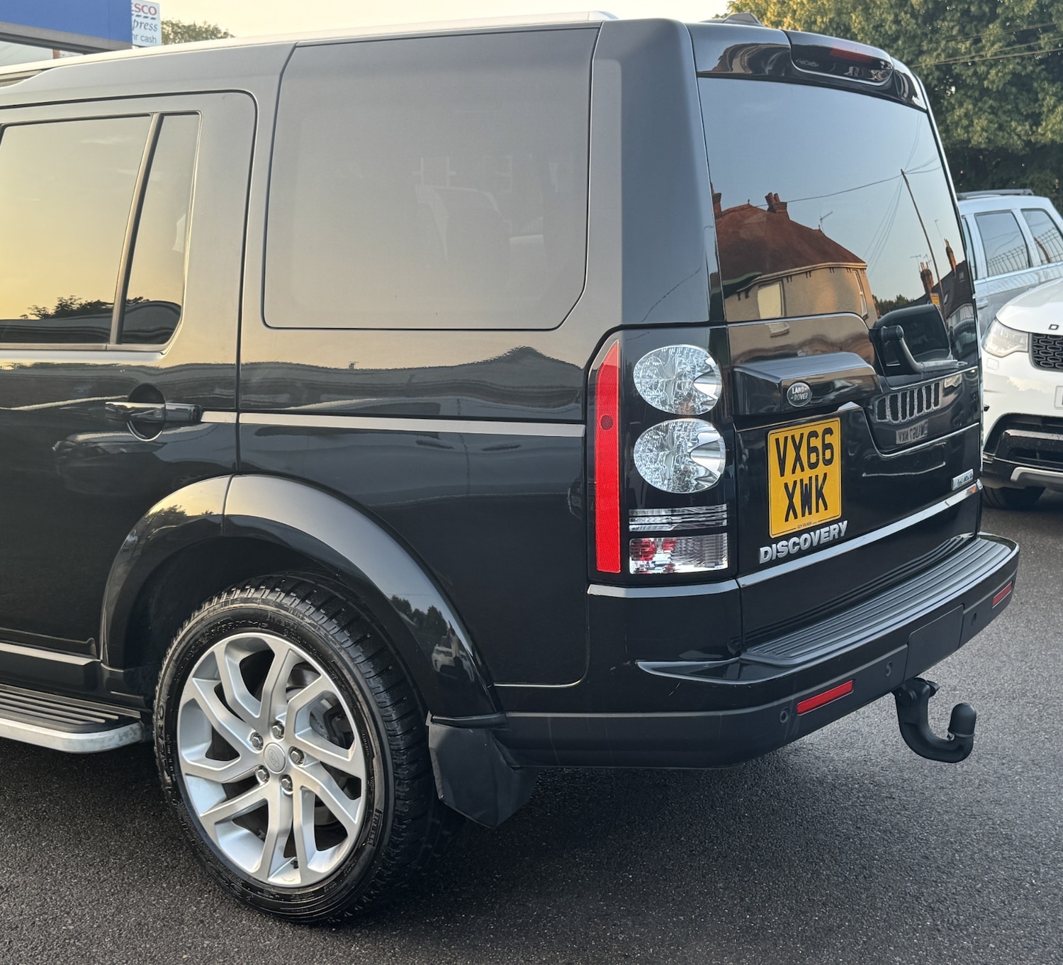 Used Land Rover Discovery 2016 for sale - 76218528: Photo 16