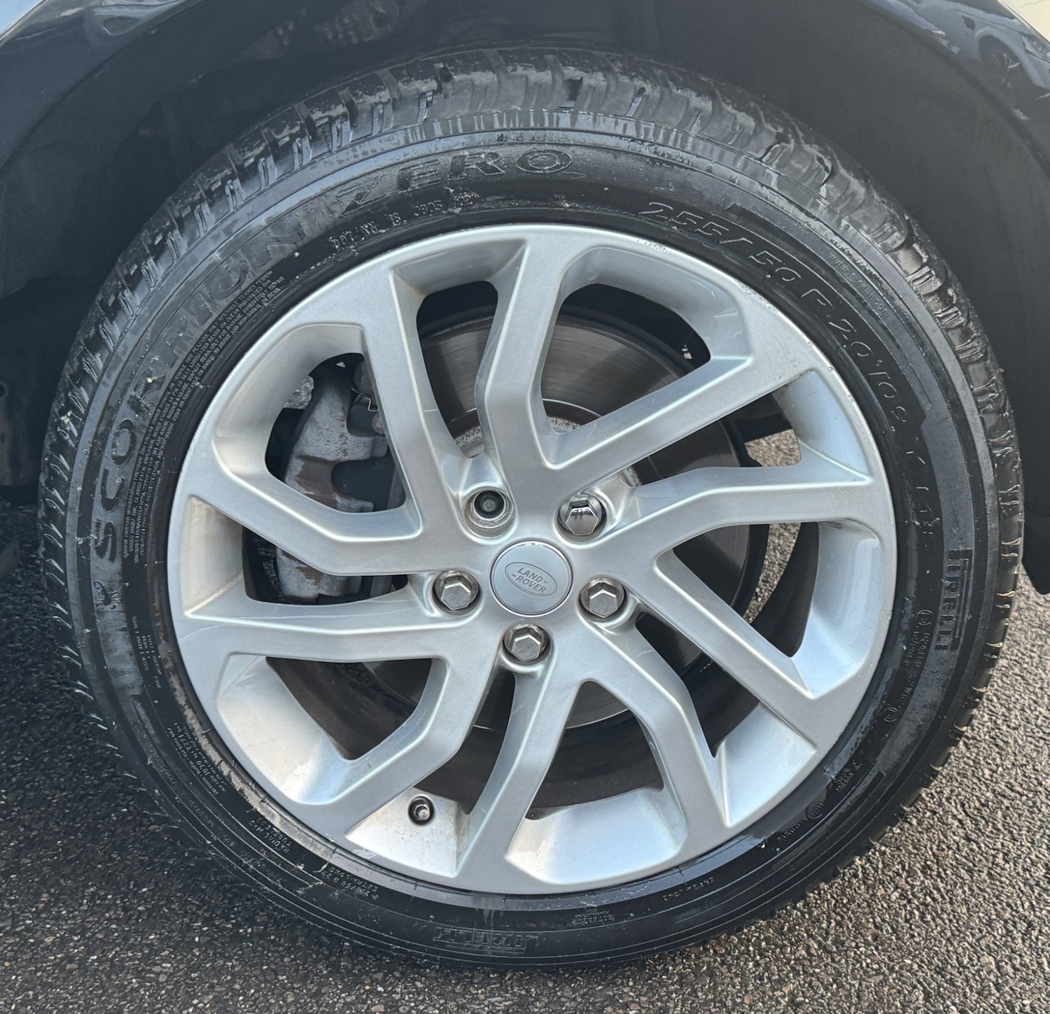 Used Land Rover Discovery 2016 for sale - 76218528: Photo 25