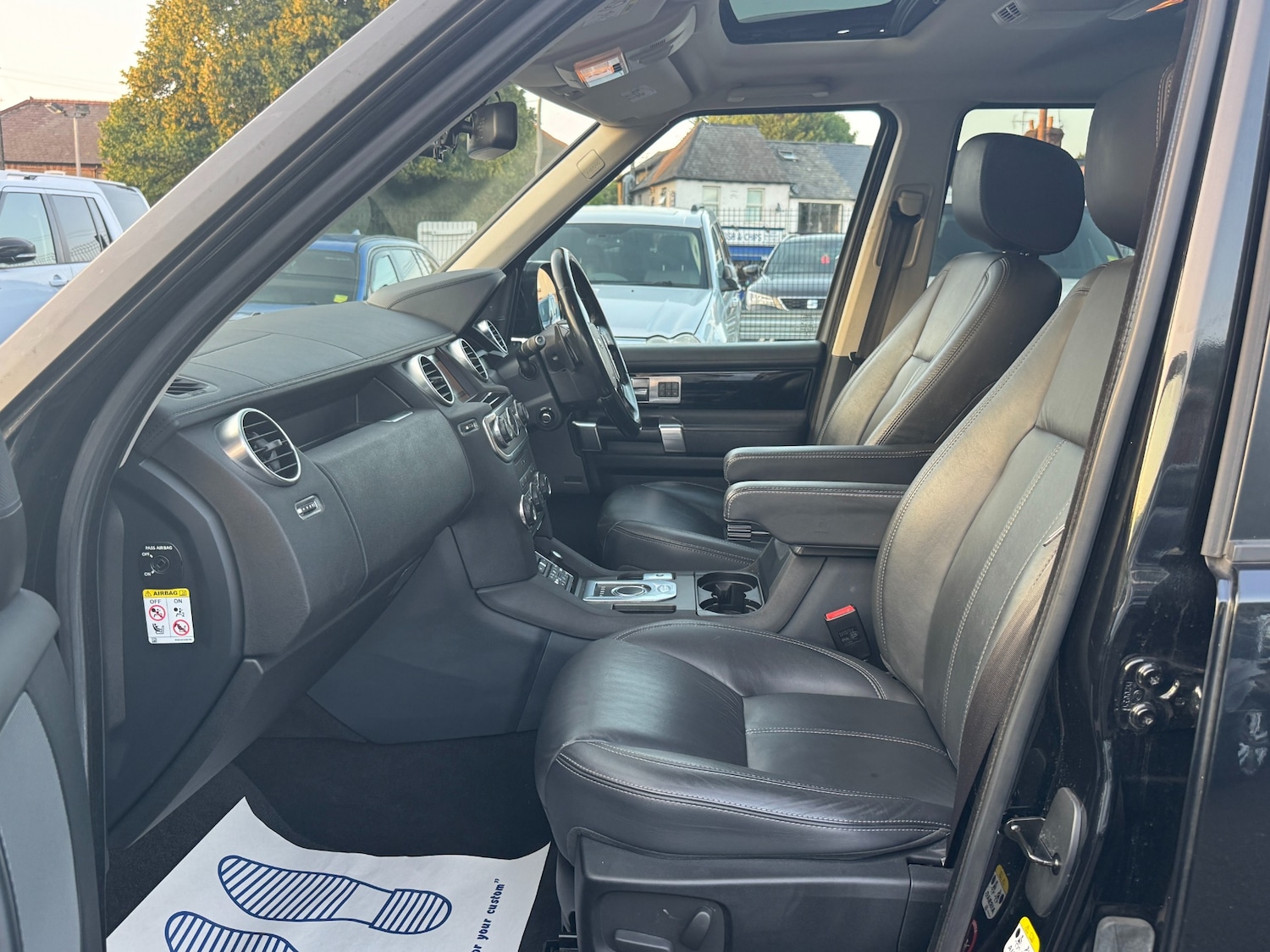 Used Land Rover Discovery 2016 for sale - 76218528: Photo 27