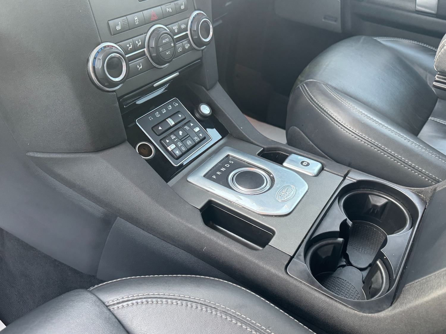 Used Land Rover Discovery 2016 for sale - 76218528: Photo 33