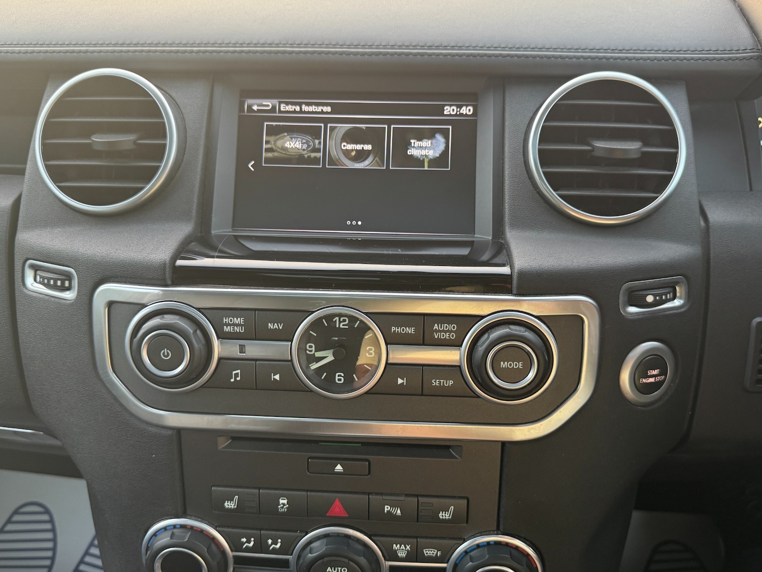 Used Land Rover Discovery 2016 for sale - 76218528: Photo 40