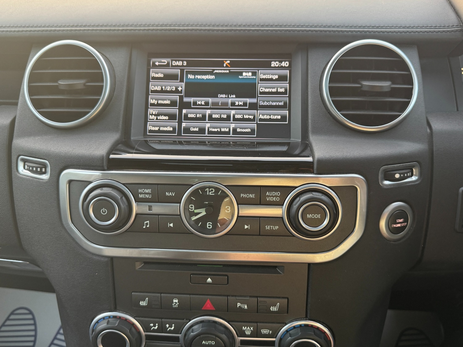 Used Land Rover Discovery 2016 for sale - 76218528: Photo 43