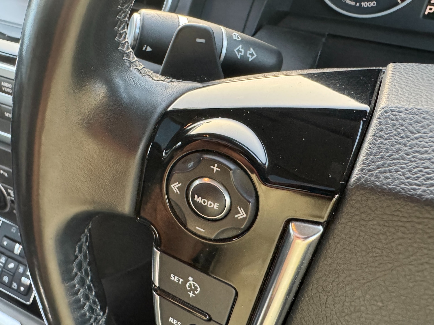 Used Land Rover Discovery 2016 for sale - 76218528: Photo 47