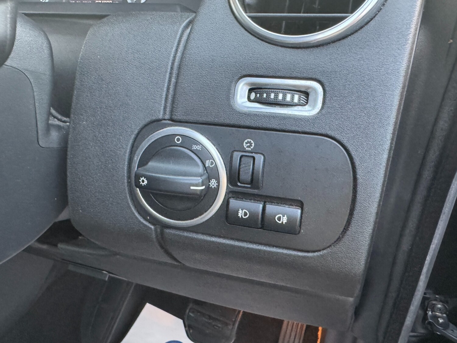 Used Land Rover Discovery 2016 for sale - 76218528: Photo 51