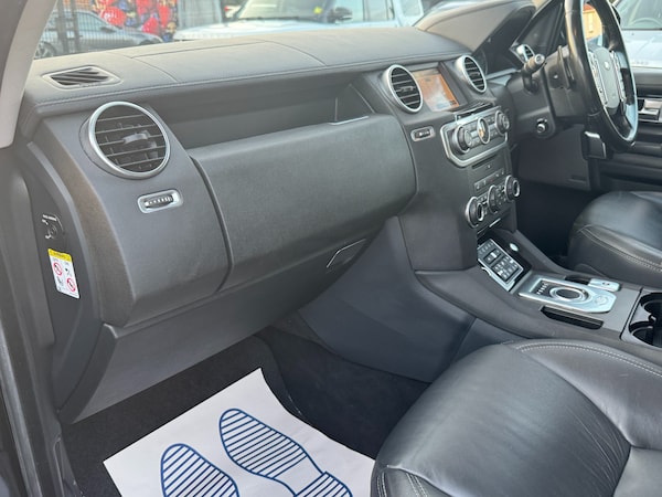Used Land Rover Discovery 2016 for sale - 76218528: Photo 52