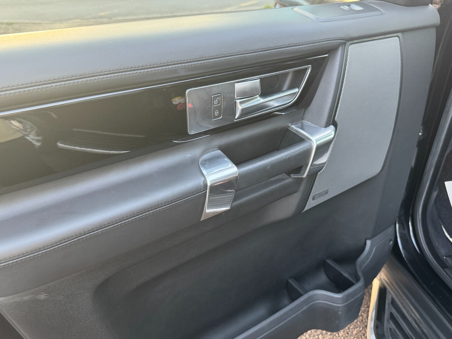 Used Land Rover Discovery 2016 for sale - 76218528: Photo 55