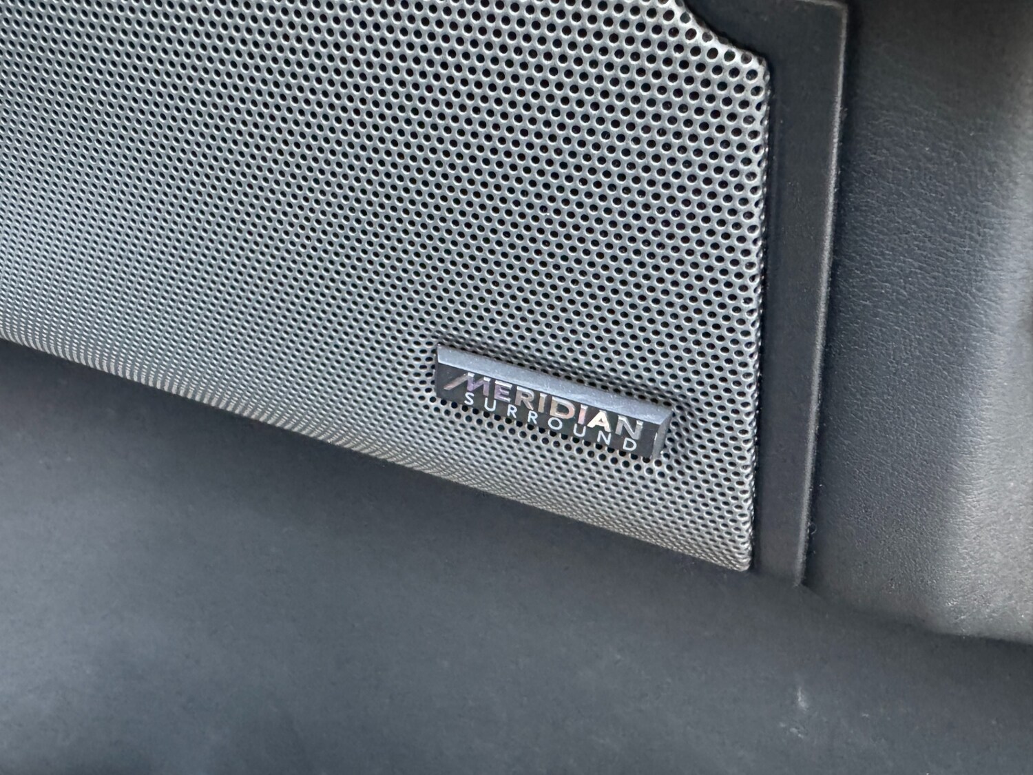 Used Land Rover Discovery 2016 for sale - 76218528: Photo 56