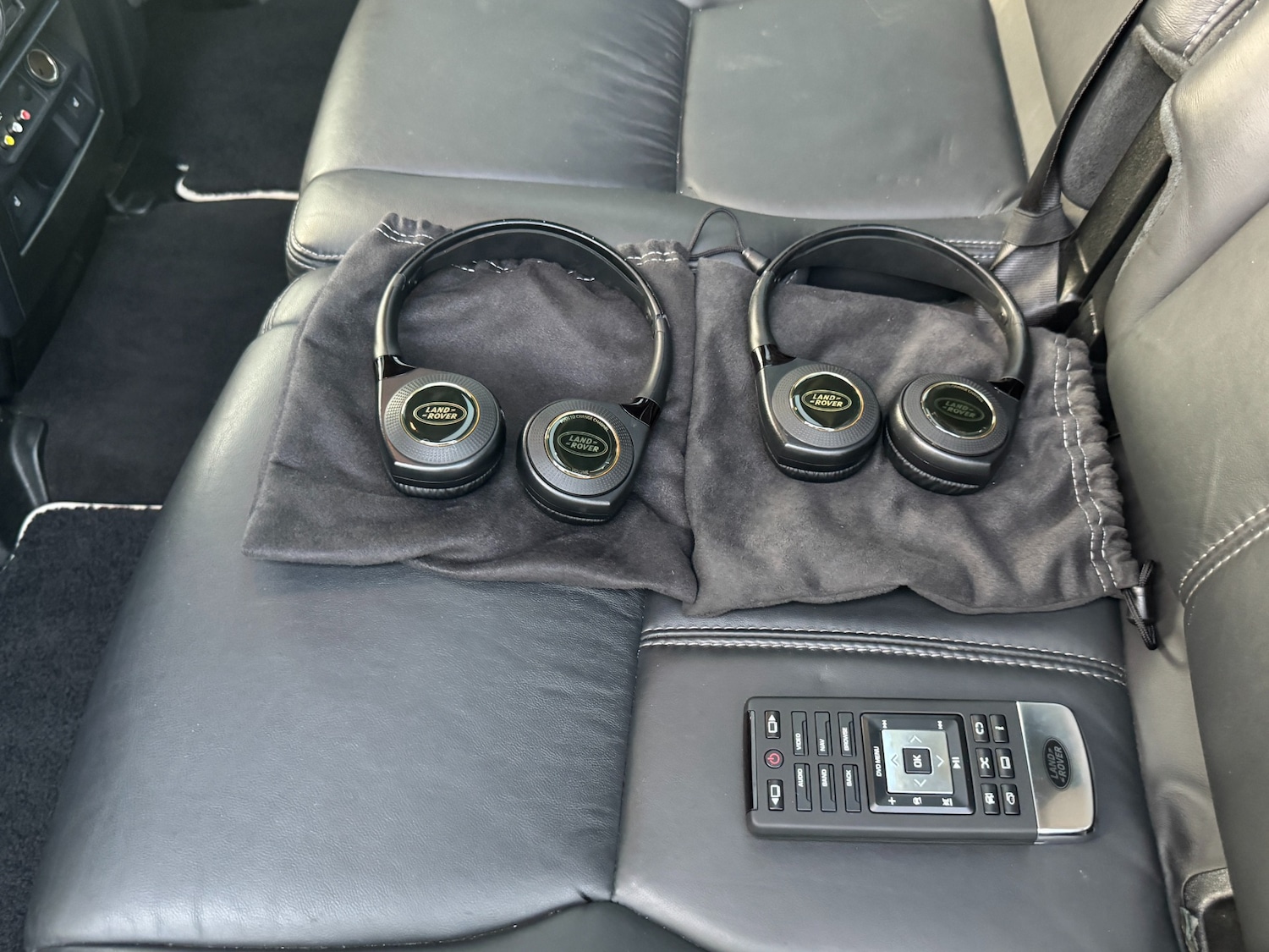 Used Land Rover Discovery 2016 for sale - 76218528: Photo 67