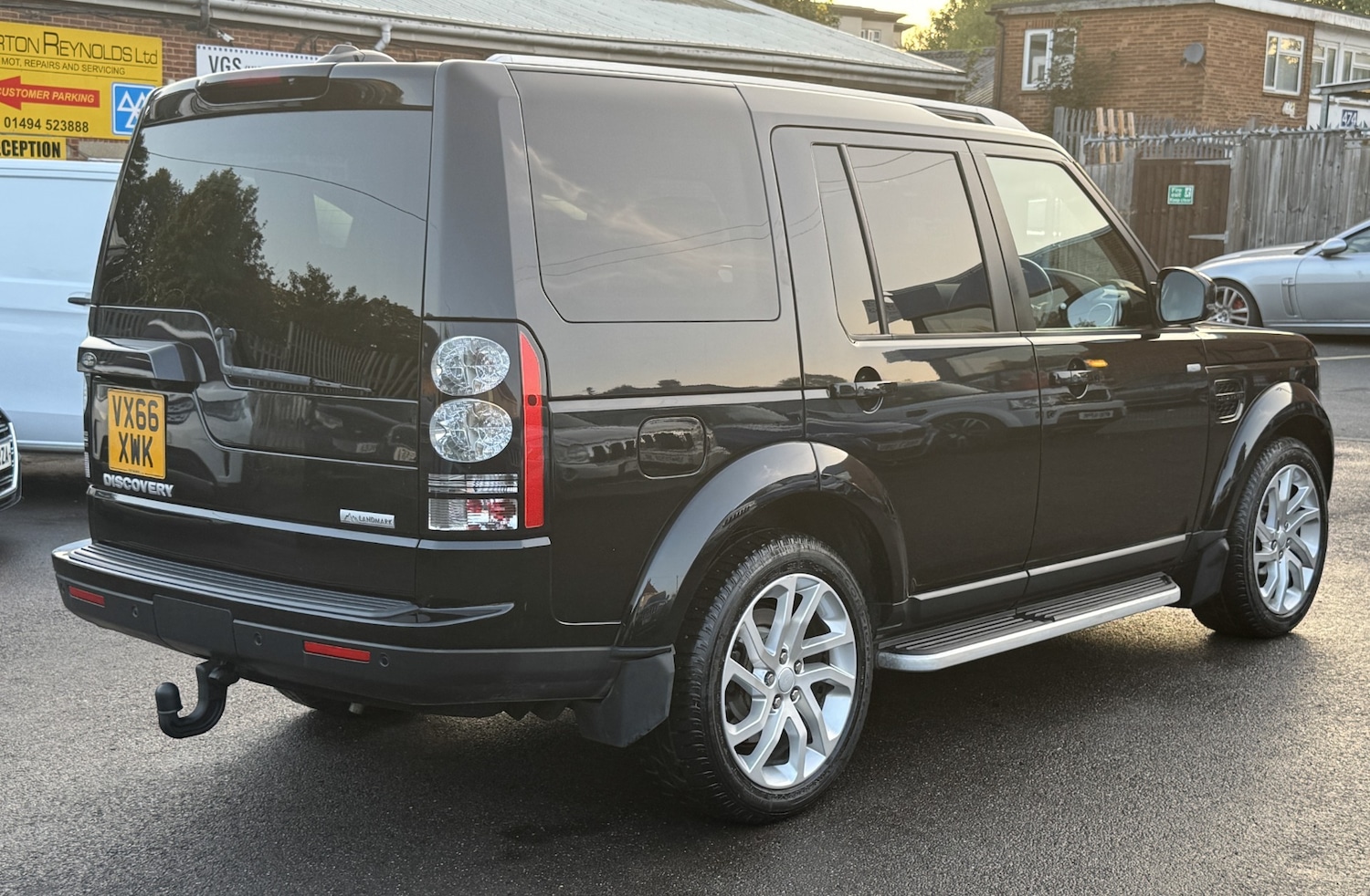 Used Land Rover Discovery 2016 for sale - 76218528: Photo 7