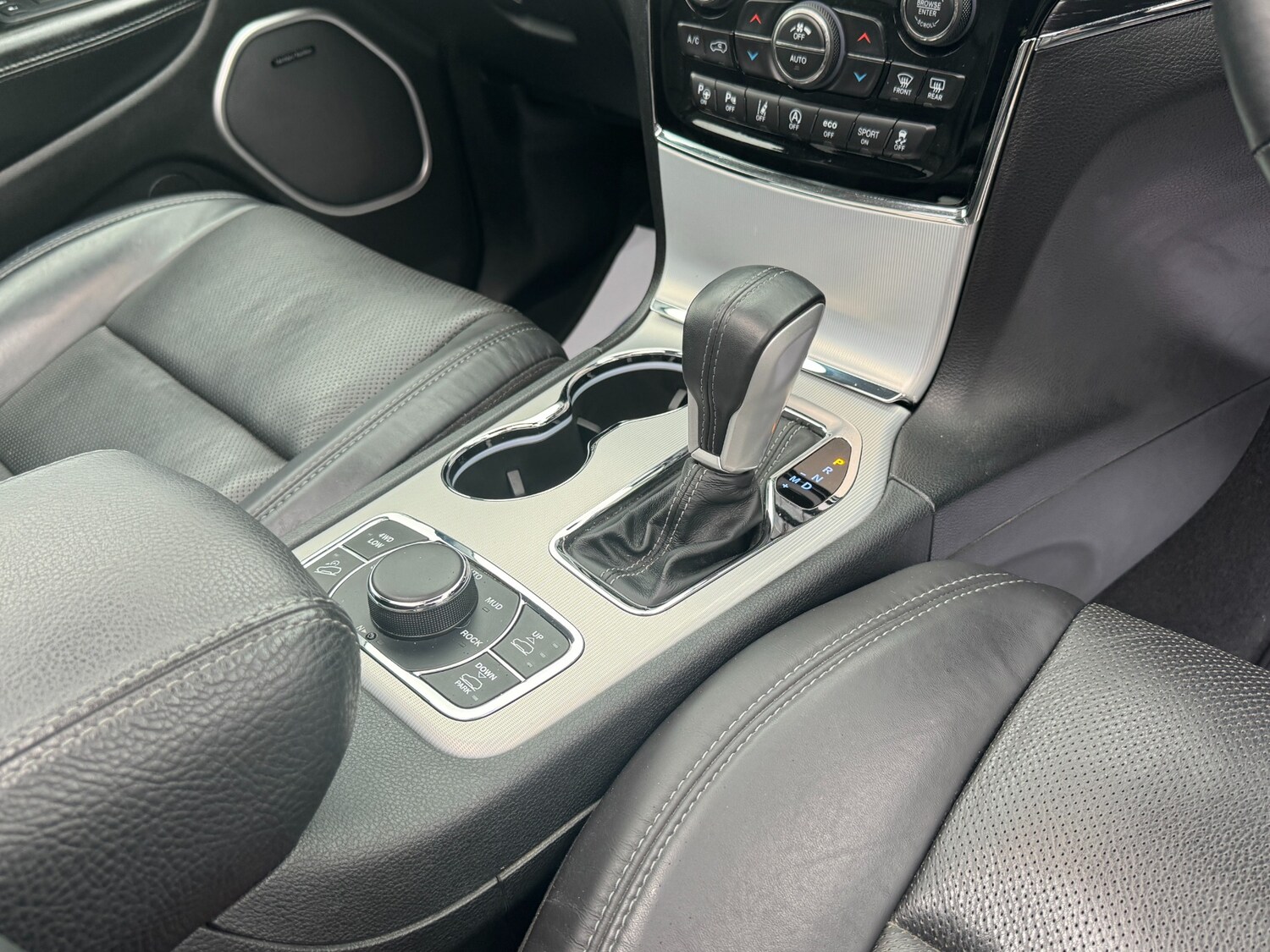 Used Jeep Grand Cherokee 2019 for sale - 77707476: Photo 32