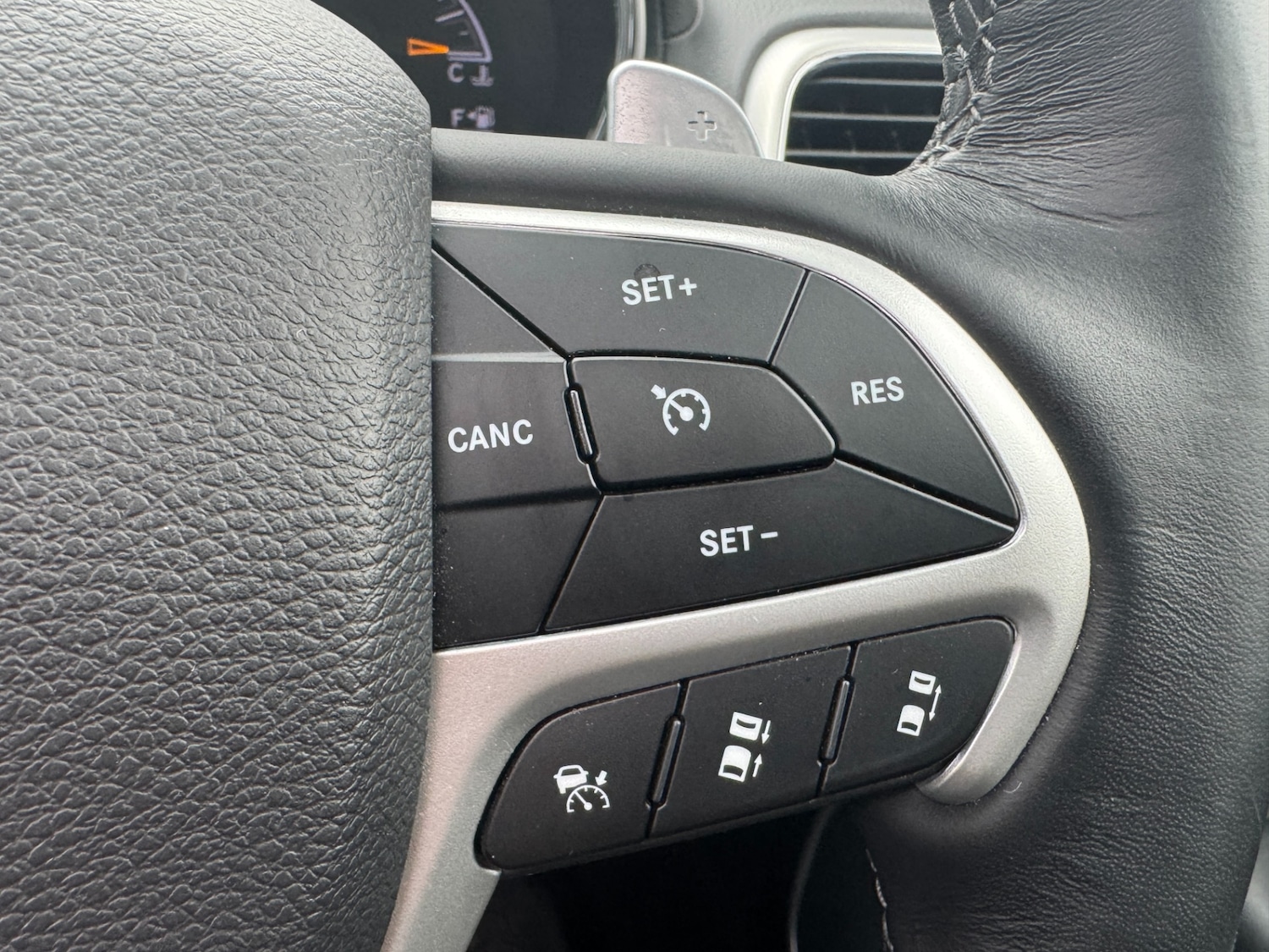 Used Jeep Grand Cherokee 2019 for sale - 77707476: Photo 46