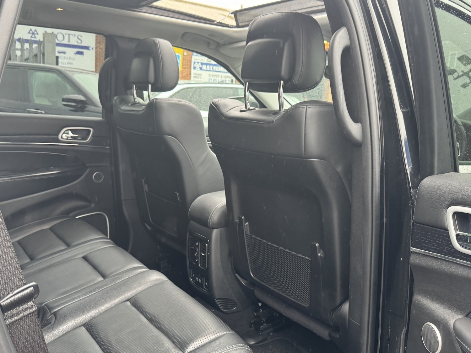 Used Jeep Grand Cherokee 2019 for sale - 77707476: Photo 58