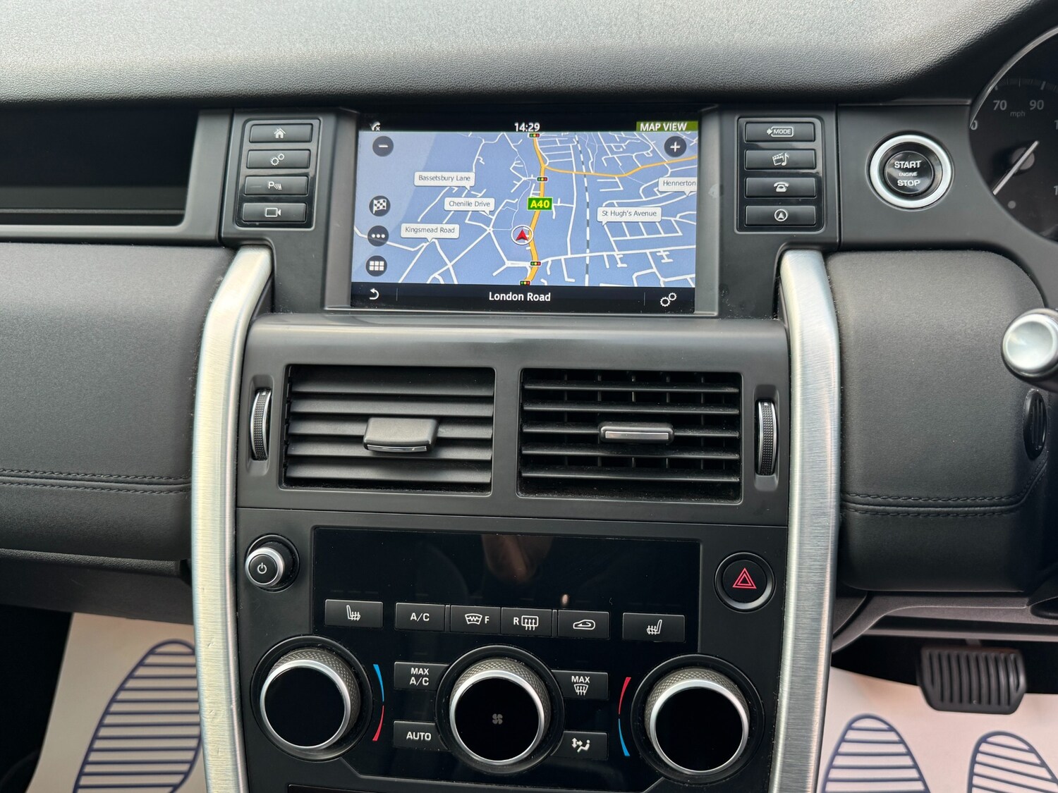 Used Land Rover Discovery Sport 2017 for sale - 76025965: Photo 38