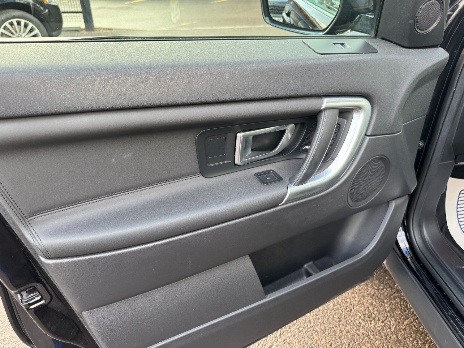 Used Land Rover Discovery Sport 2017 for sale - 76025965: Photo 53
