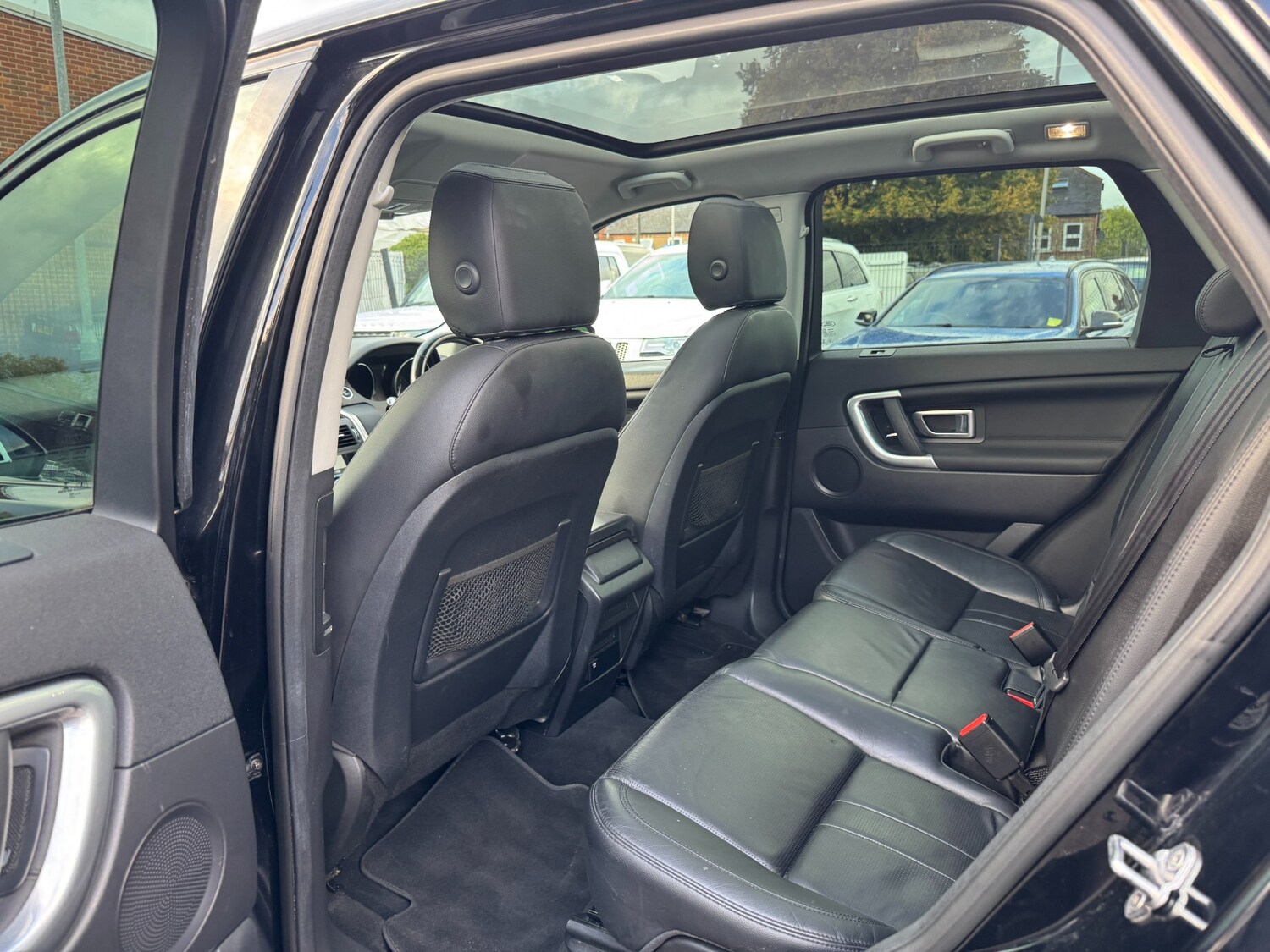 Used Land Rover Discovery Sport 2017 for sale - 76025965: Photo 57