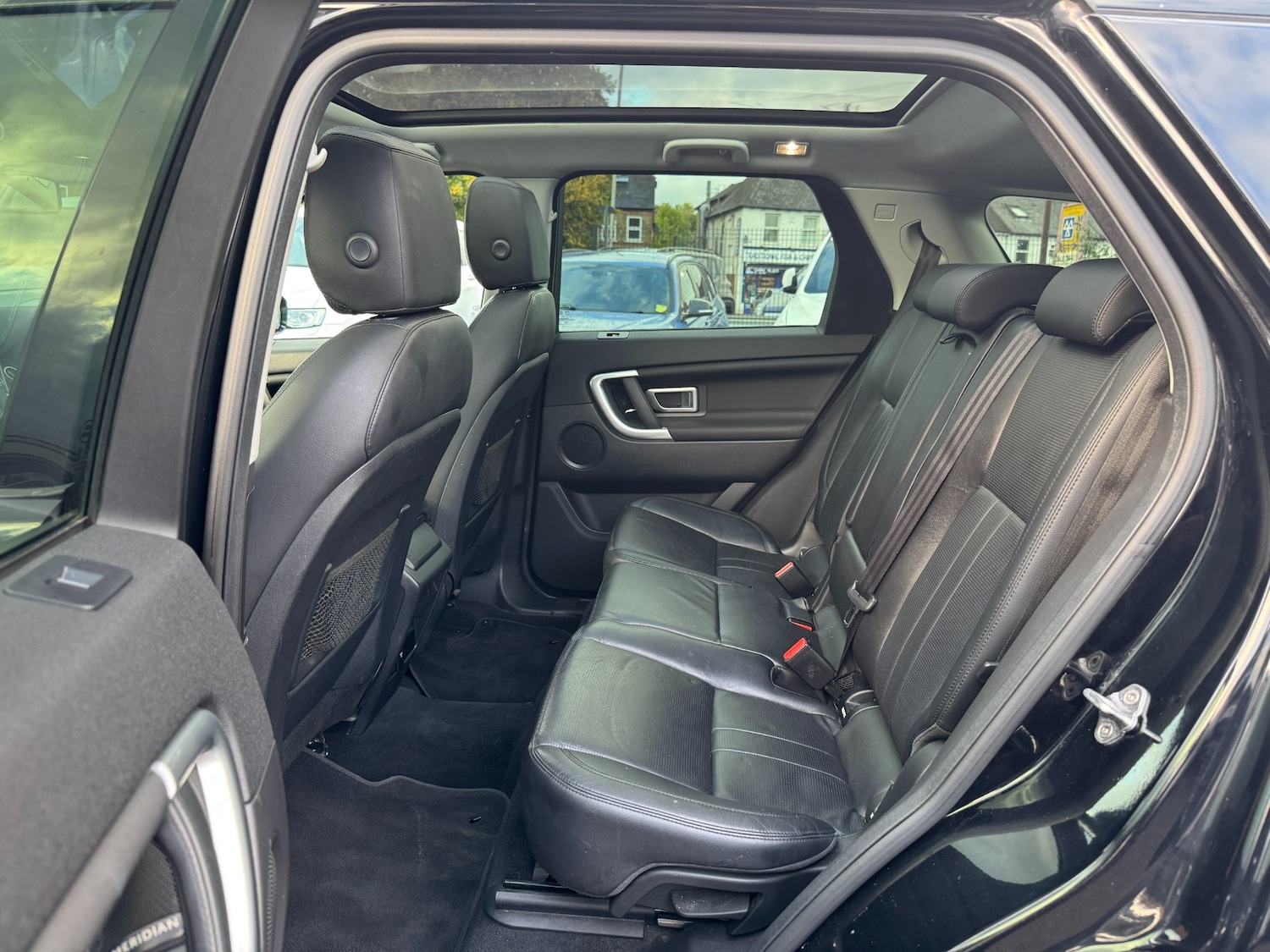 Used Land Rover Discovery Sport 2017 for sale - 76025965: Photo 59