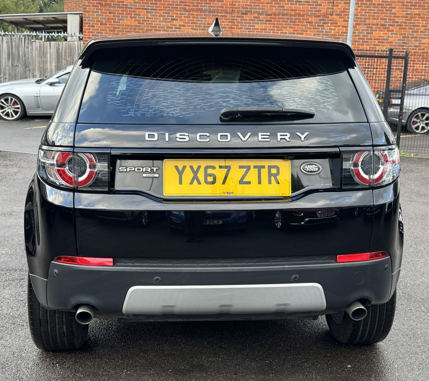 Used Land Rover Discovery Sport 2017 for sale - 76025965: Photo 6