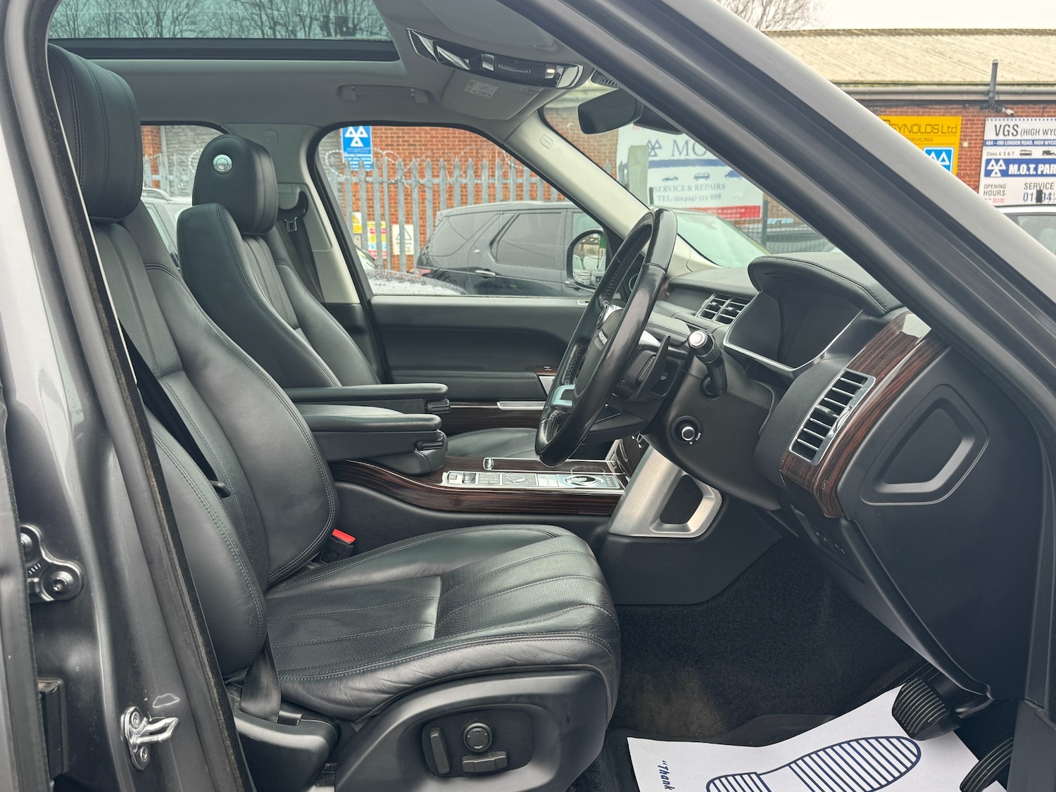 Used Land Rover Range Rover 2017 for sale - 77563330: Photo 32