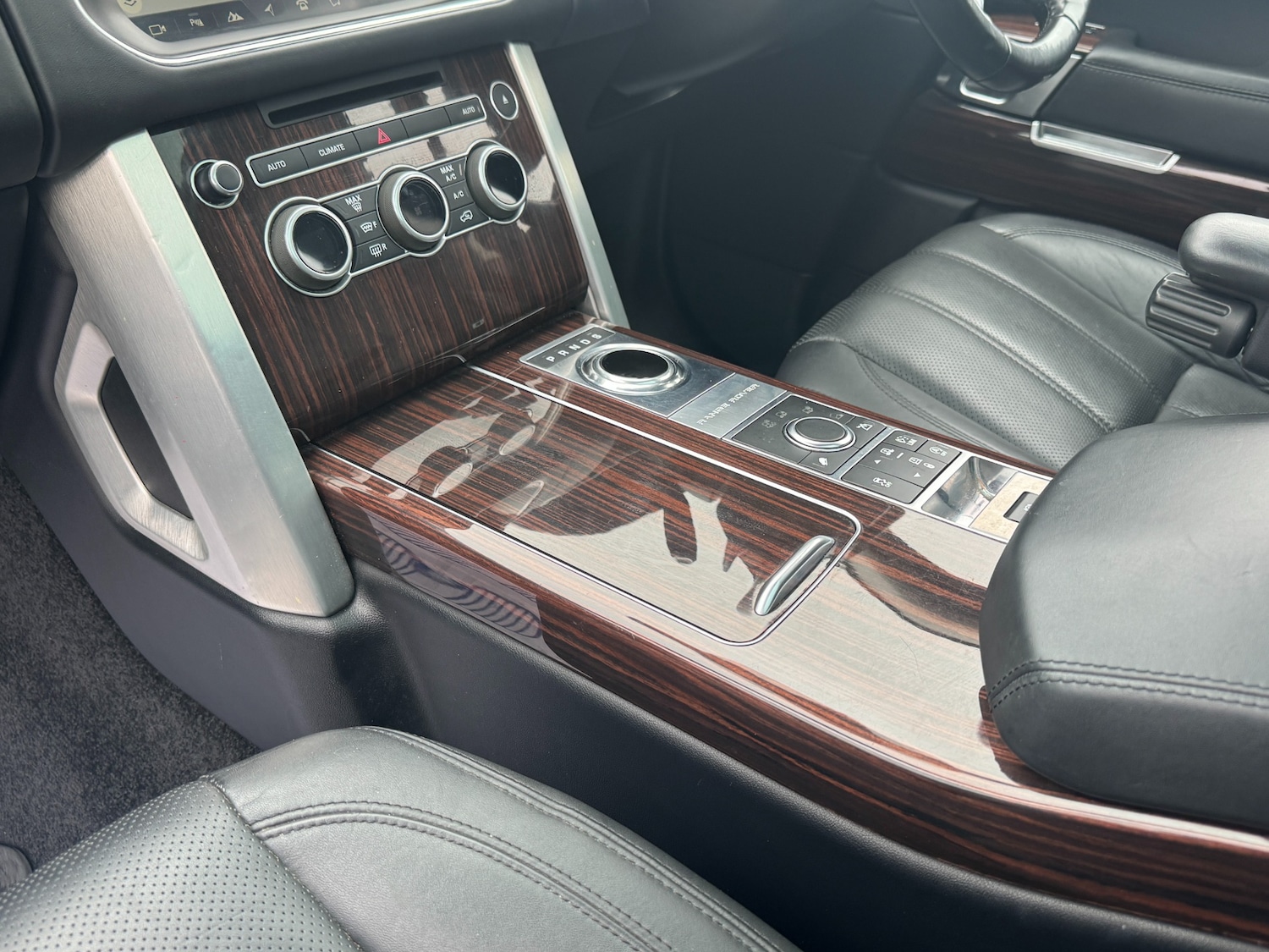 Used Land Rover Range Rover 2017 for sale - 77563330: Photo 35