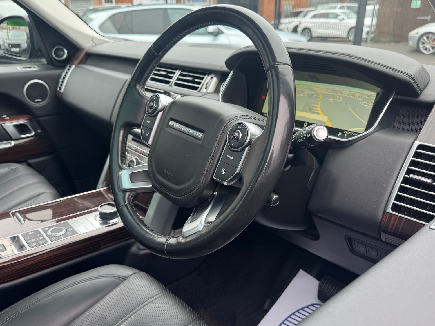 Used Land Rover Range Rover 2017 for sale - 77563330: Photo 51