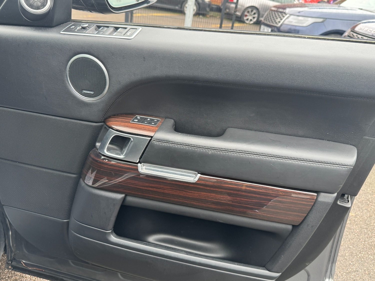 Used Land Rover Range Rover 2017 for sale - 77563330: Photo 54