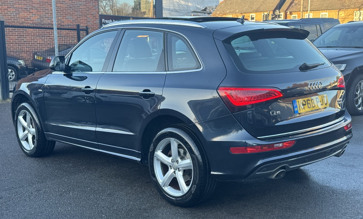 Used Audi Q5 2016 for sale - 76762200: Photo 5