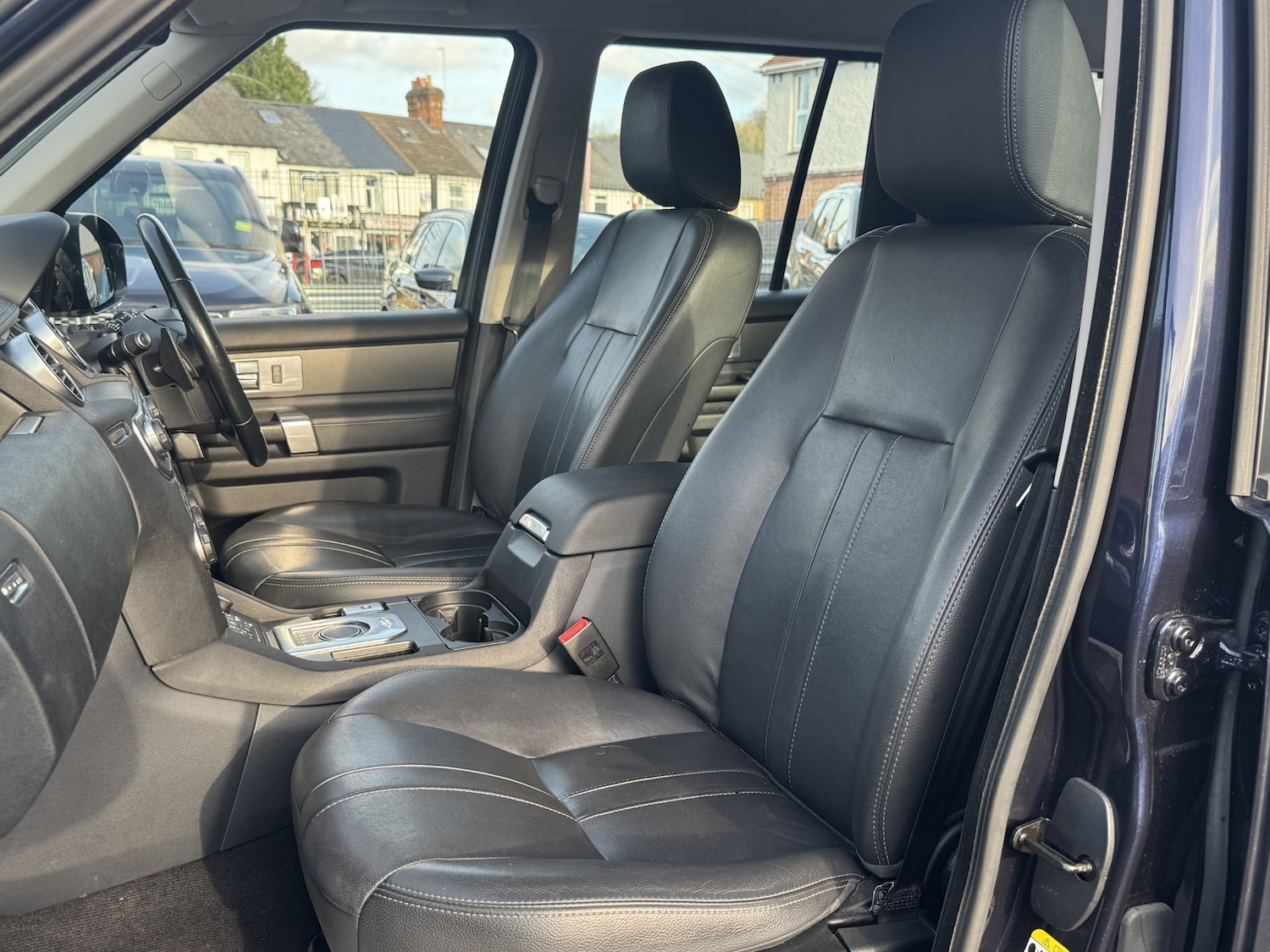 Used Land Rover Discovery 2016 for sale - 77012312: Photo 28