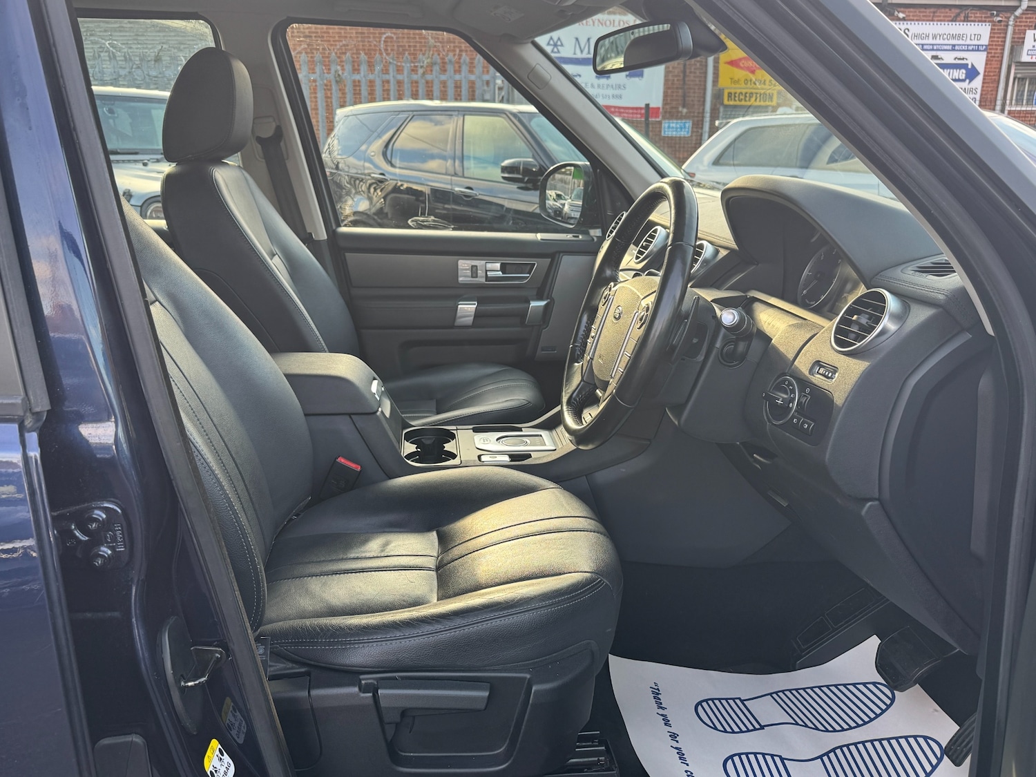 Used Land Rover Discovery 2016 for sale - 77012312: Photo 30