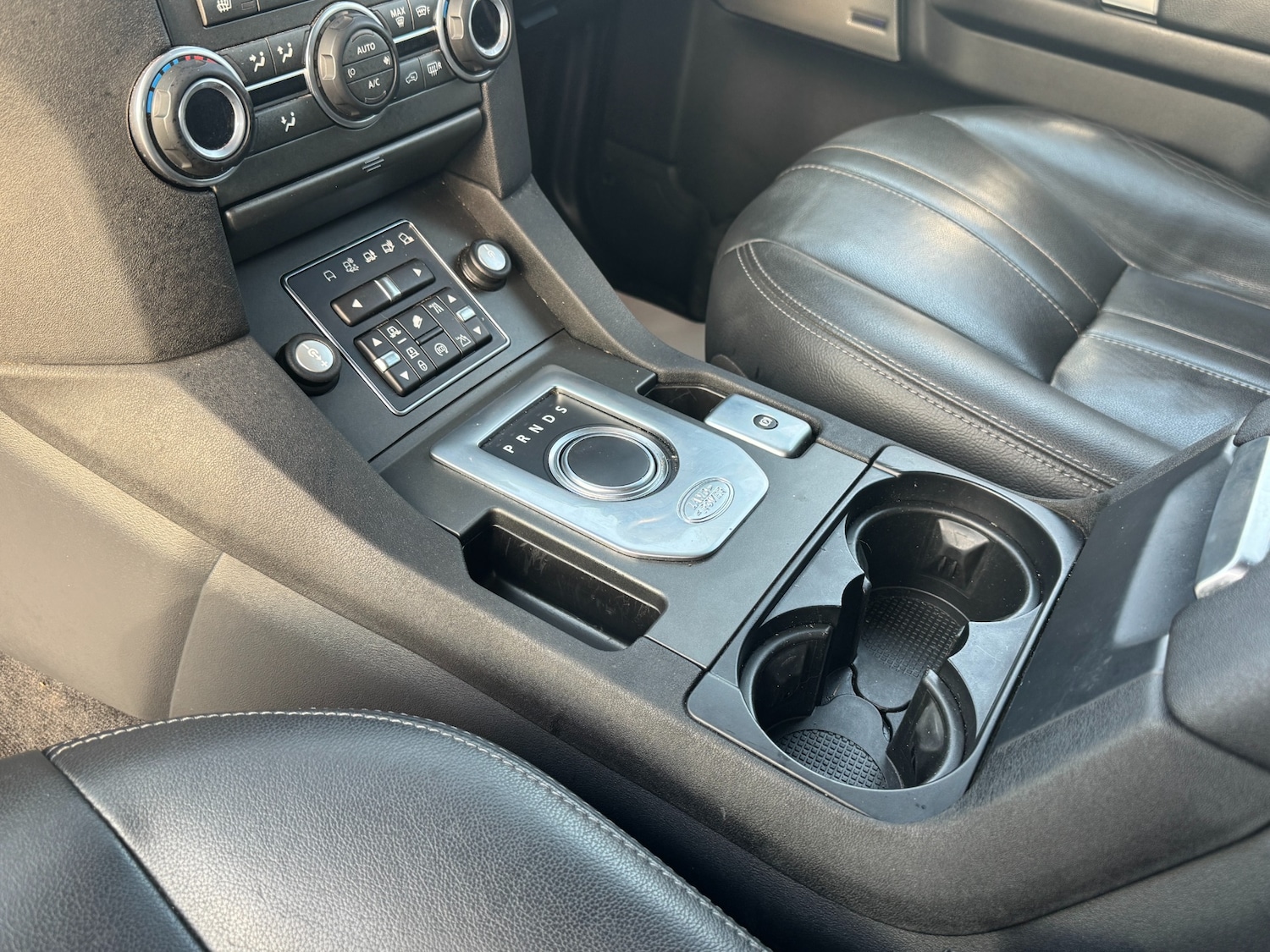 Used Land Rover Discovery 2016 for sale - 77012312: Photo 33