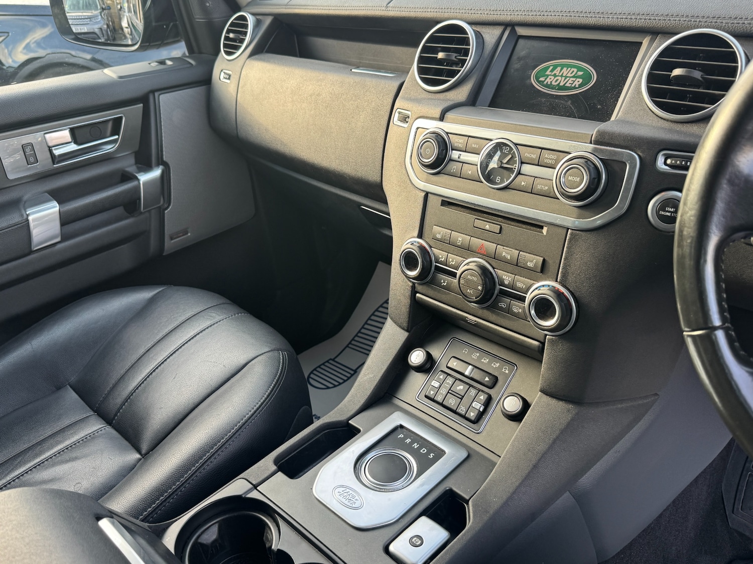 Used Land Rover Discovery 2016 for sale - 77012312: Photo 34