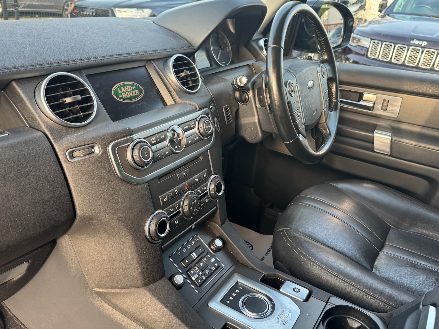 Used Land Rover Discovery 2016 for sale - 77012312: Photo 35