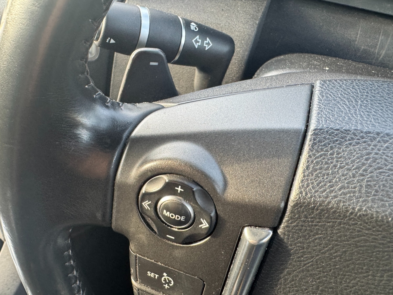 Used Land Rover Discovery 2016 for sale - 77012312: Photo 48