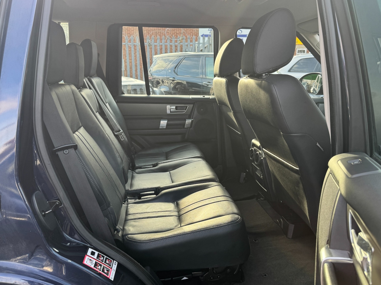 Used Land Rover Discovery 2016 for sale - 77012312: Photo 58