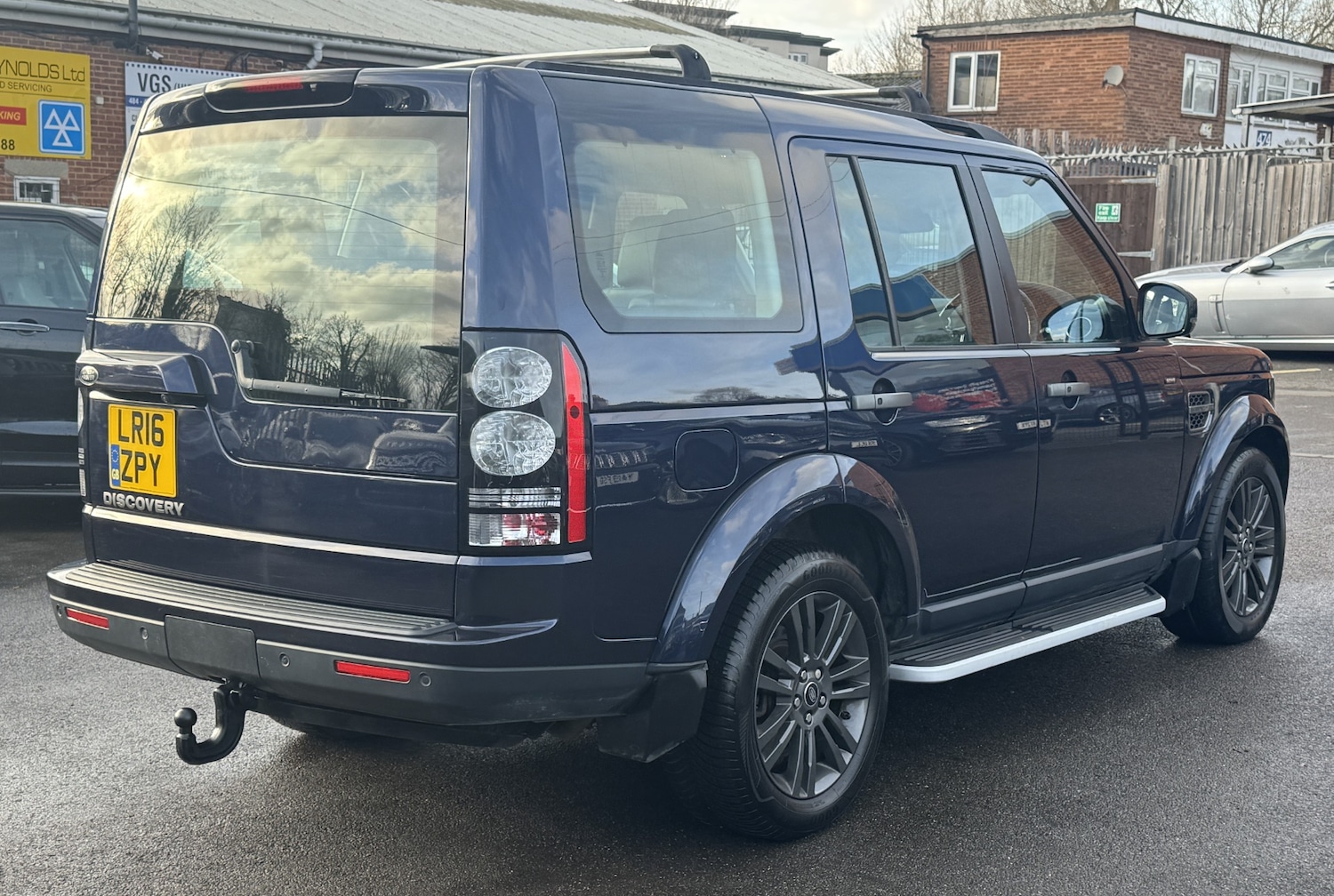 Used Land Rover Discovery 2016 for sale - 77012312: Photo 7