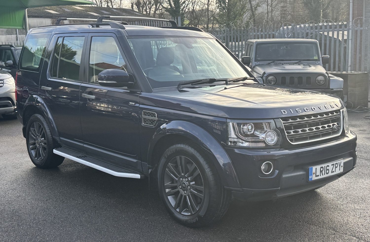 Used Land Rover Discovery 2016 for sale - 77012312: Photo 9