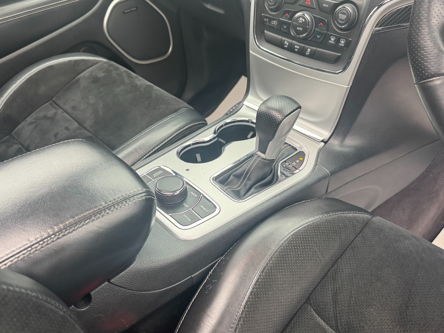 Used Jeep Grand Cherokee 2017 for sale - 77363885: Photo 34