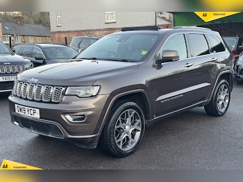 2019 (19) - 3.0 V6 MultiJetII Overland SUV 5dr Diesel Auto 4WD Euro 6 (s/s) (250 ps)