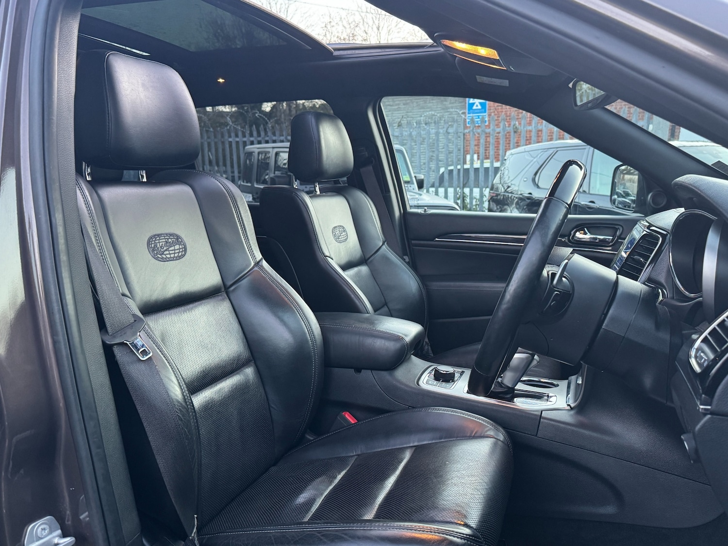 Used Jeep Grand Cherokee 2019 for sale - 76908564: Photo 31