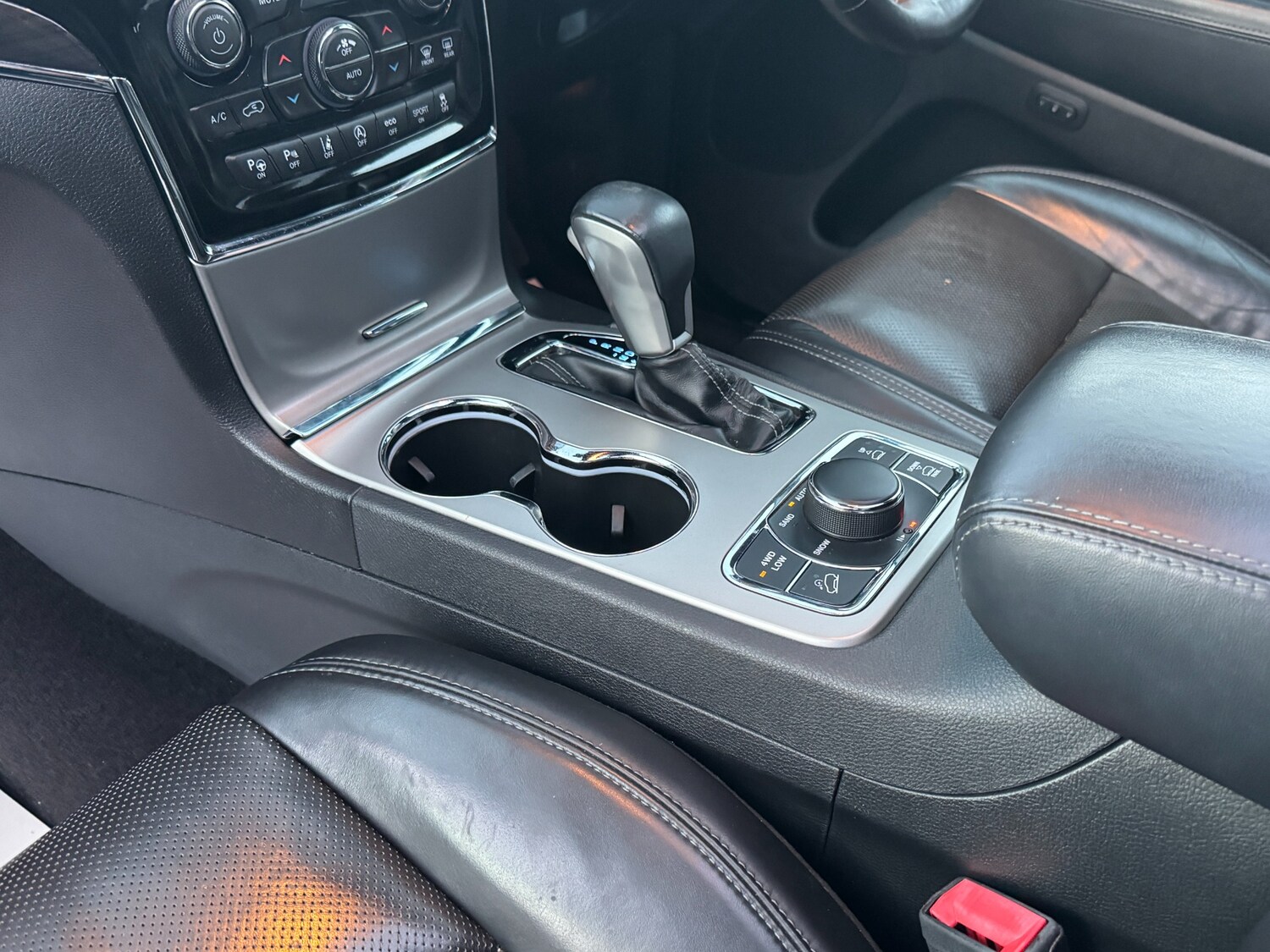 Used Jeep Grand Cherokee 2019 for sale - 76908564: Photo 33