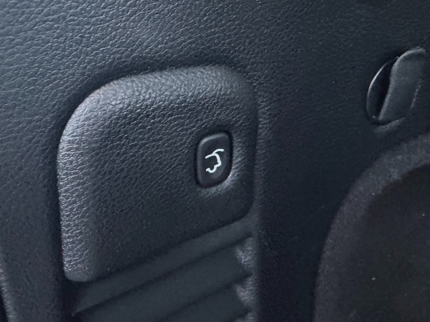 Used Jeep Grand Cherokee 2019 for sale - 76908564: Photo 63