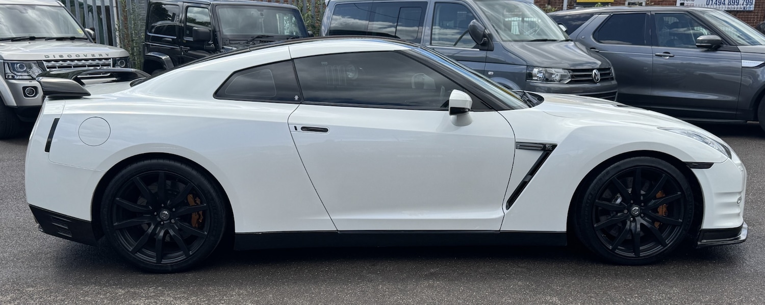 Used Nissan GT-R 2011 for sale - 76578243: Photo 8