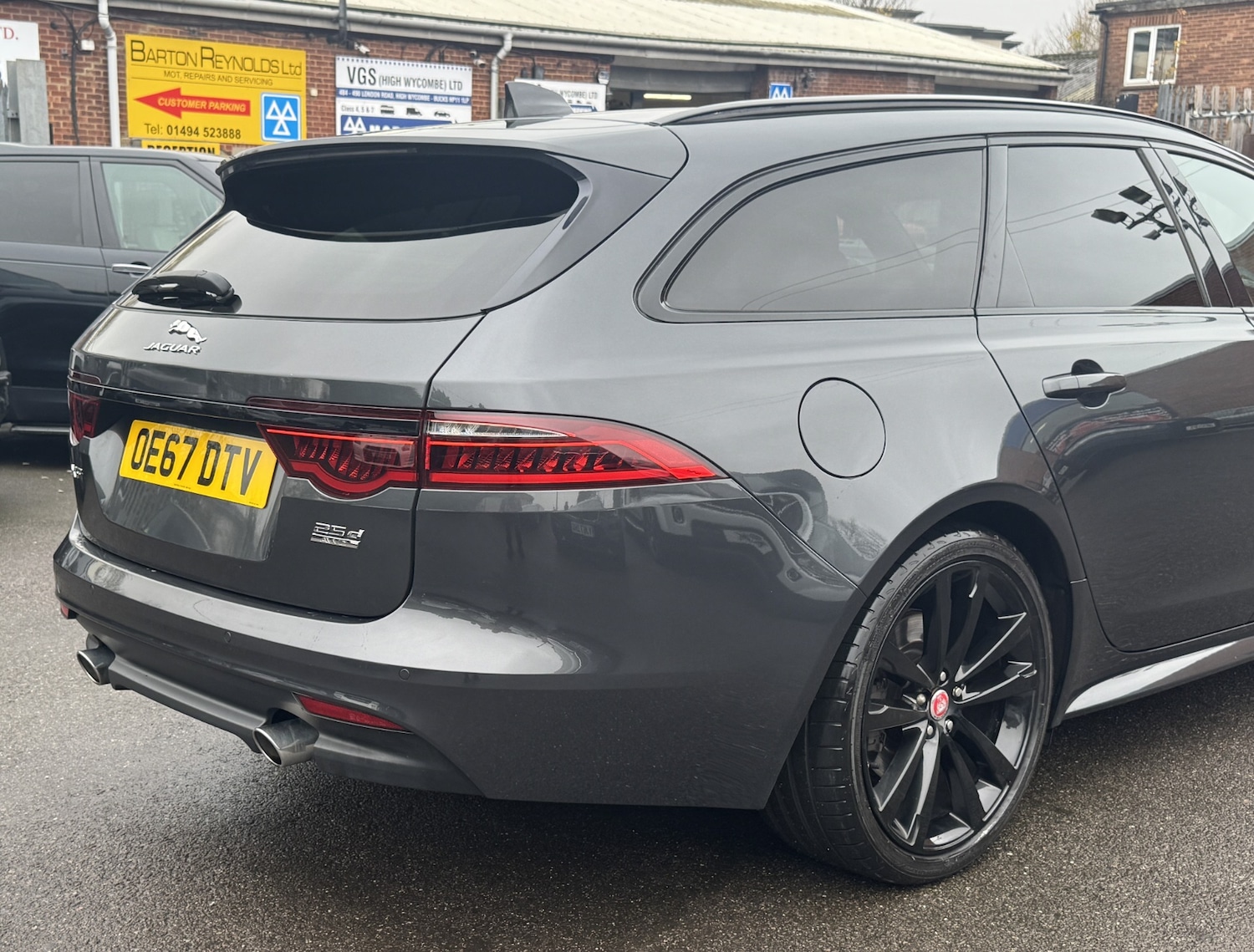 Used Jaguar XF 2017 for sale - 76611119: Photo 17