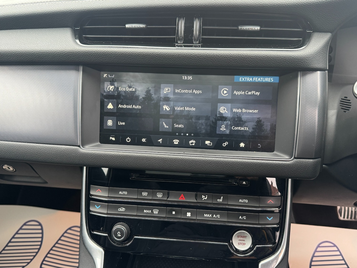 Used Jaguar XF 2017 for sale - 76611119: Photo 41