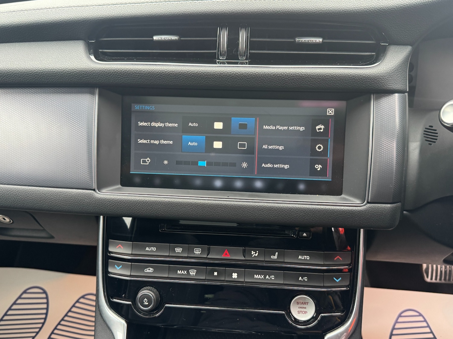 Used Jaguar XF 2017 for sale - 76611119: Photo 45