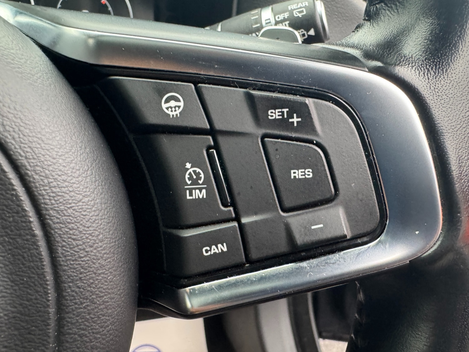 Used Jaguar XF 2017 for sale - 76611119: Photo 47