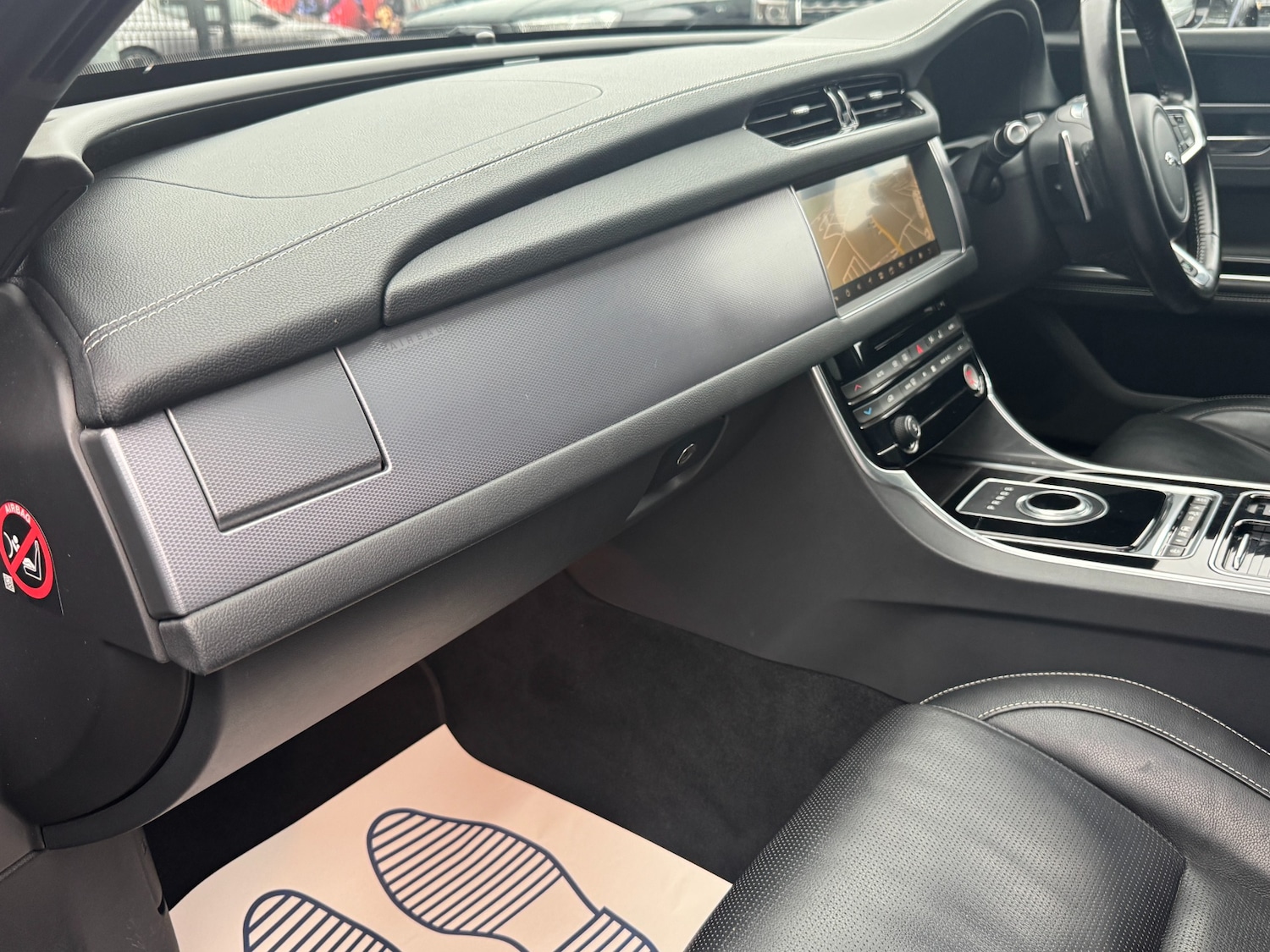 Used Jaguar XF 2017 for sale - 76611119: Photo 53