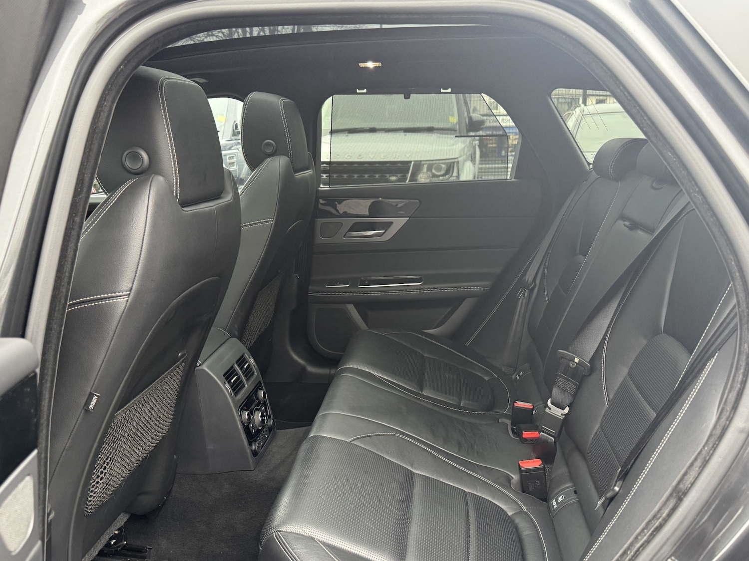 Used Jaguar XF 2017 for sale - 76611119: Photo 64