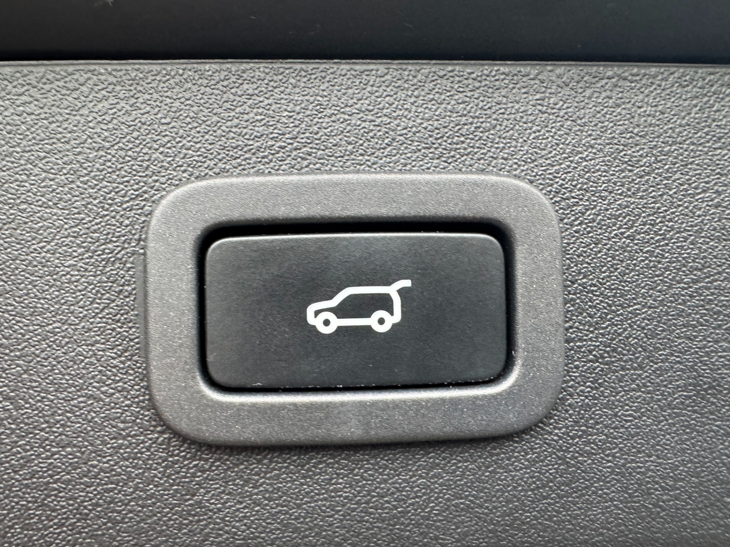 Used Jaguar XF 2017 for sale - 76611119: Photo 68