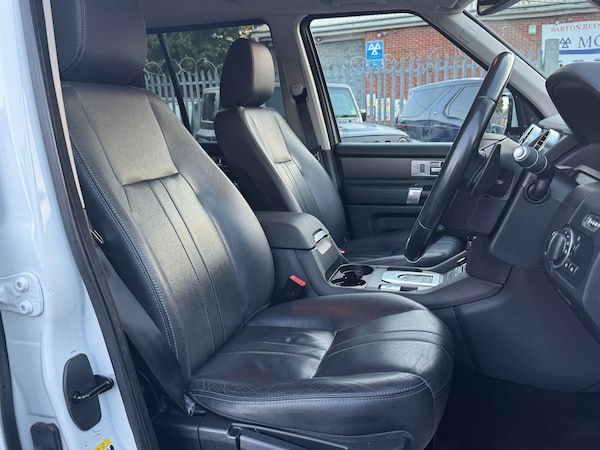 Used Land Rover Discovery 2016 for sale - 76249965: Photo 29