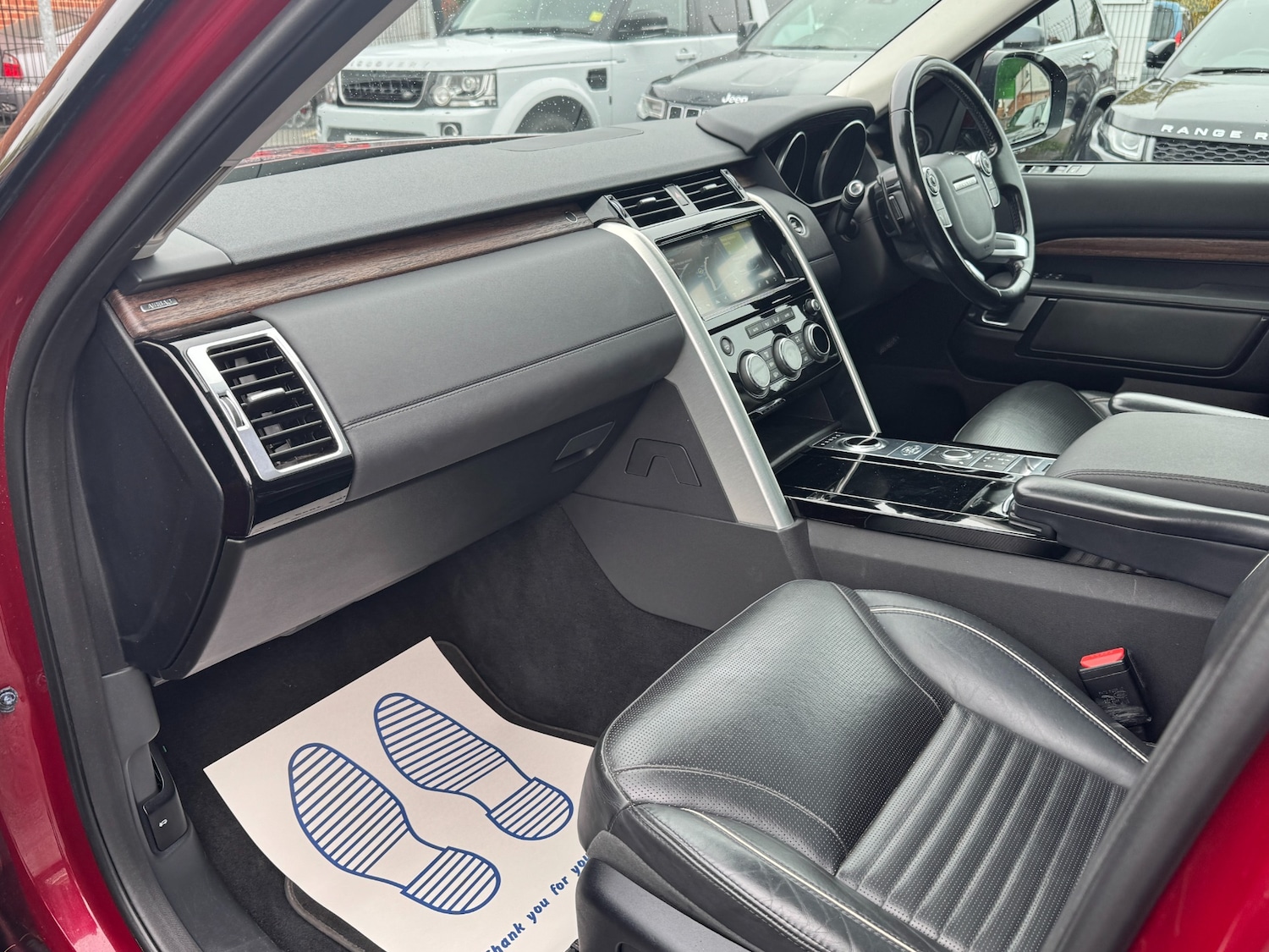 Used Land Rover Discovery 2017 for sale - 76381827: Photo 26